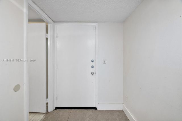 871 NE 195th St 202, Miami, FL 33179