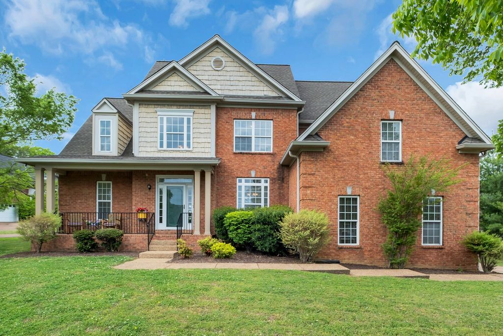 613 Regent Park Dr, Mount Juliet, TN 37122