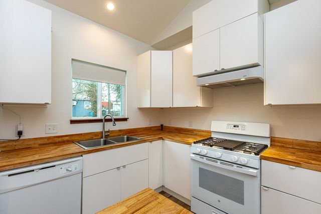 751 Dakota Street, Lexington, KY 40508