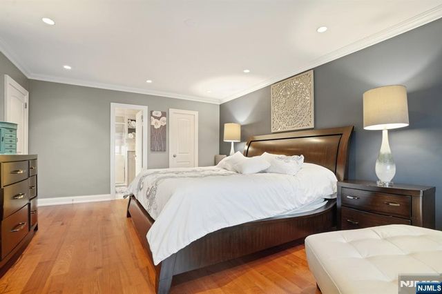 301 Beech 12E, Hackensack, NJ 07601