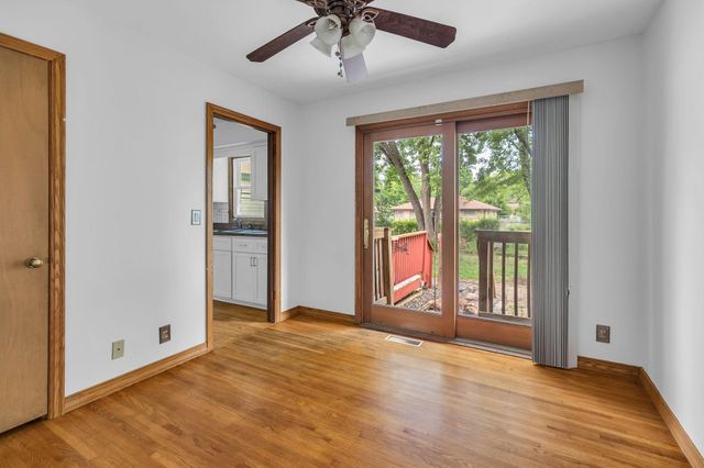 3012 62nd Avenue N, Brooklyn Center, MN 55429