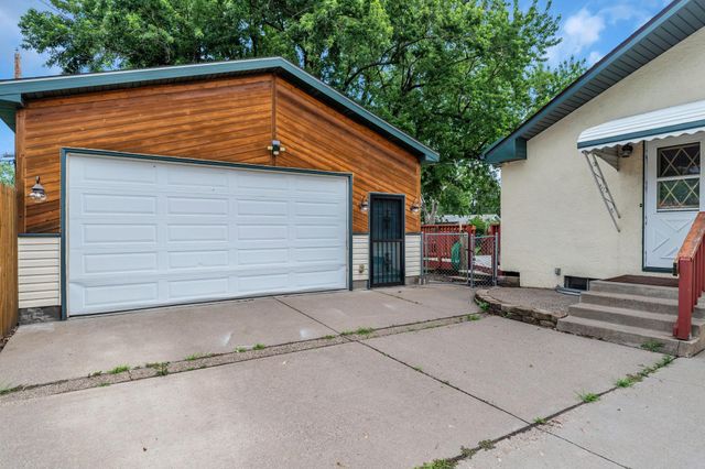 3012 62nd Avenue N, Brooklyn Center, MN 55429