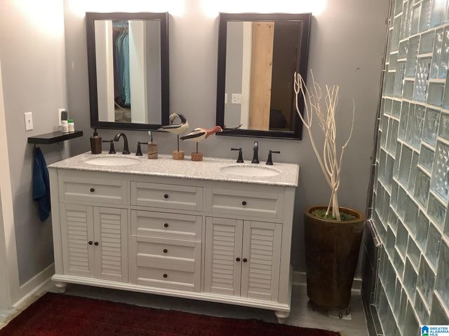 397 AVON CIRCLE, Mount Olive, AL 35117