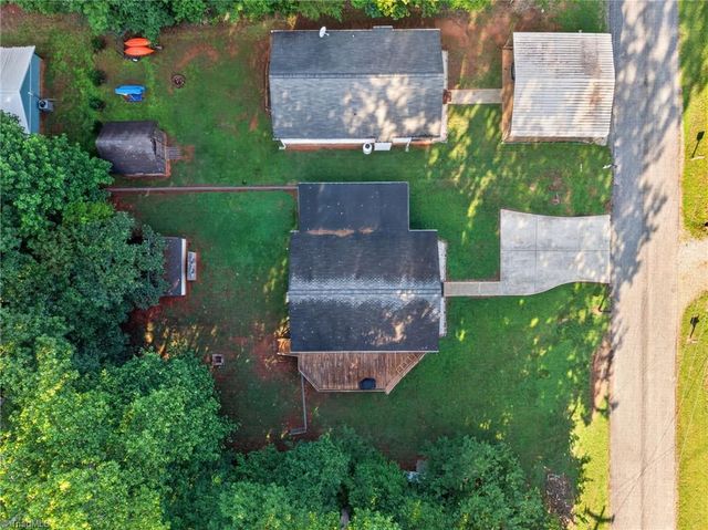 237 Partridge Drive, Lexington, NC 27292