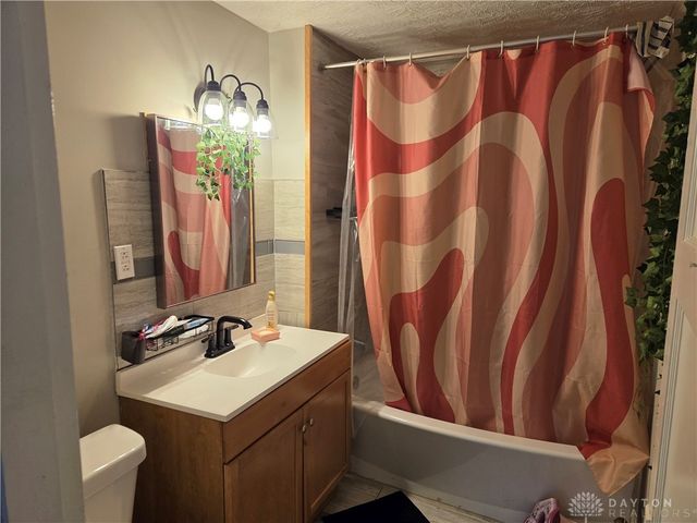 3619 Hoover Avenue, Dayton, OH 45402