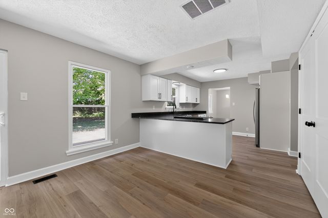 4327 Ashwood Drive, Indianapolis, IN 46268