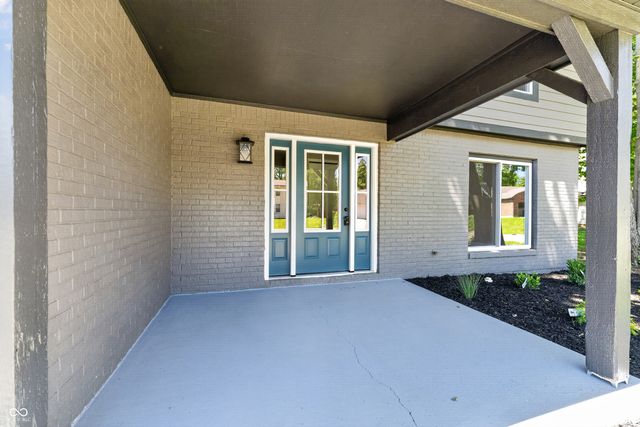 4327 Ashwood Drive, Indianapolis, IN 46268