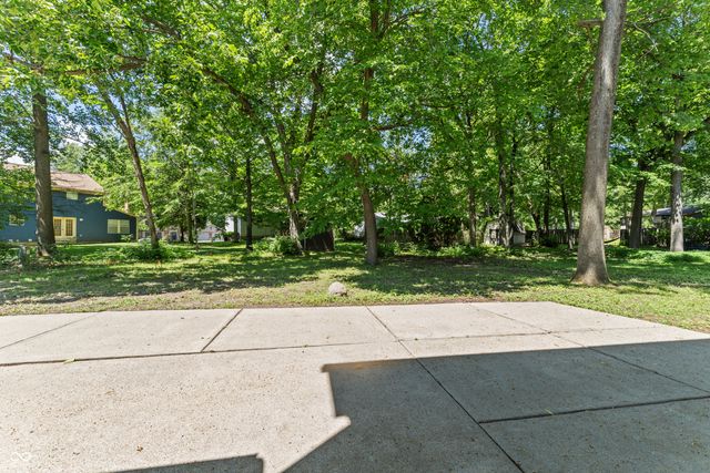 4327 Ashwood Drive, Indianapolis, IN 46268