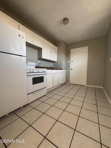 3906 Harrison Avenue 4, El Paso, TX 79930