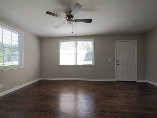 159 Sullivan Trl, La Vergne, TN 37086