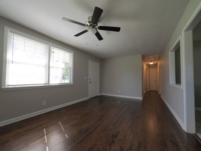 159 Sullivan Trl, La Vergne, TN 37086