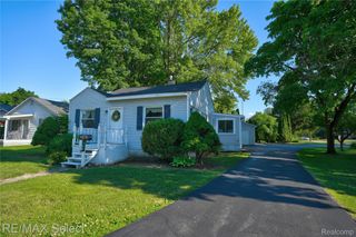 406 E Vienna Street, Clio, MI 48420