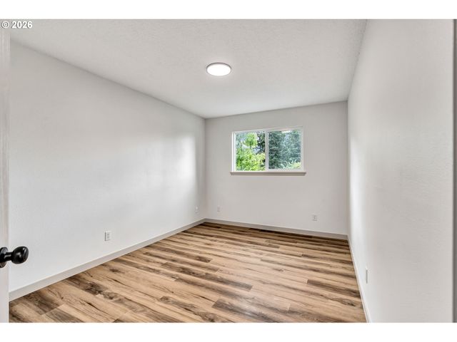 15134 Sw FOREST Ave, Sherwood, OR 97140