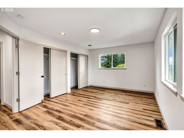15134 Sw FOREST Ave, Sherwood, OR 97140
