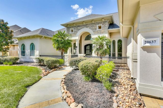 20637 Eagle Wood Trace Drive, Porter, TX 77365