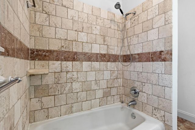 3902 Peterson Ave 205, Austin, TX 78756