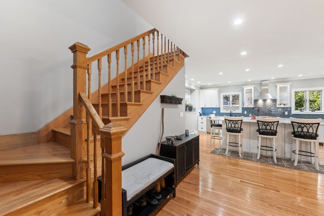 15 Flak Lane, New Fairfield, CT 06812
