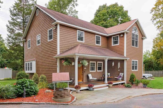 15 Flak Lane, New Fairfield, CT 06812