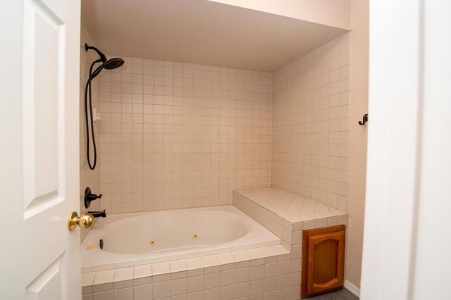 3264 Heights Dr, Cameron Park, CA 95682