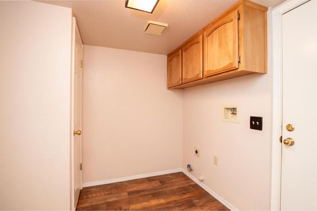 3264 Heights Dr, Cameron Park, CA 95682