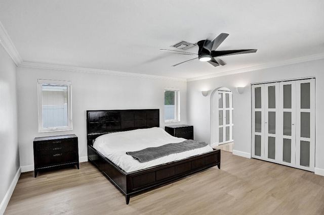 4900 N 36th Street, Hollywood, FL 33021