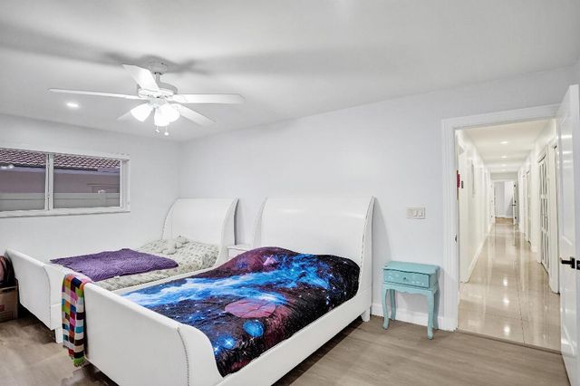 4900 N 36th Street, Hollywood, FL 33021