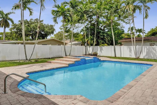 4900 N 36th Street, Hollywood, FL 33021