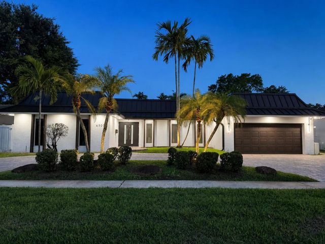 4900 N 36th Street, Hollywood, FL 33021