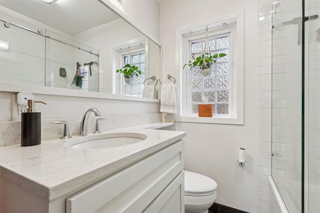 1706 36th Street, Des Moines, IA 50310