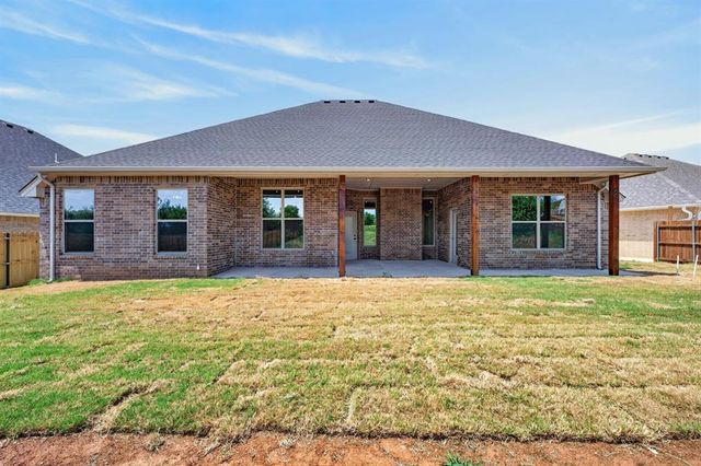 9508 Sultans Water Way, Yukon, OK 73099