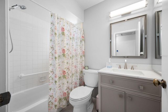 3886 40TH AVENUE W, Bradenton, FL 34205