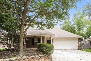 30 Shimmer Pond Place, Conroe, TX 77385
