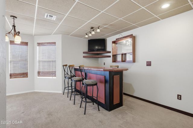 1328 Sunrise Drive, Carthage, MO 64836