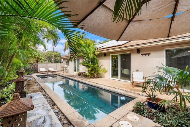 555 Halalai St, Kihei, HI 96753