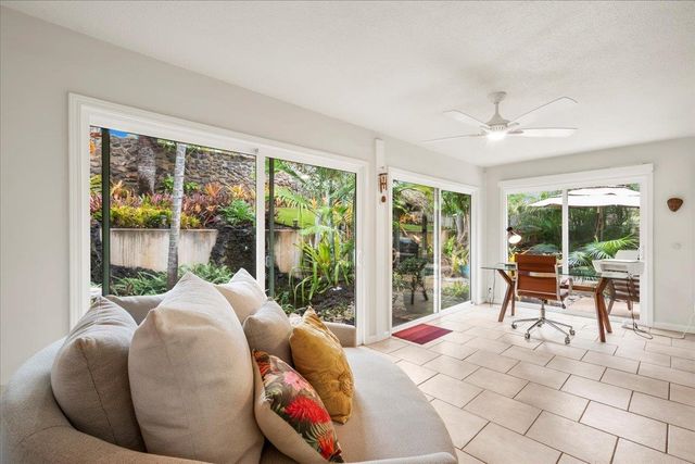 555 Halalai St, Kihei, HI 96753