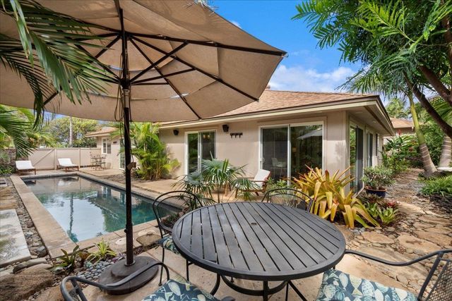 555 Halalai St, Kihei, HI 96753