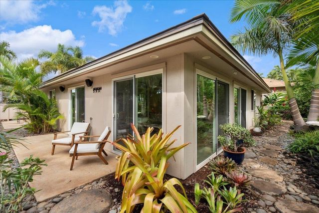 555 Halalai St, Kihei, HI 96753