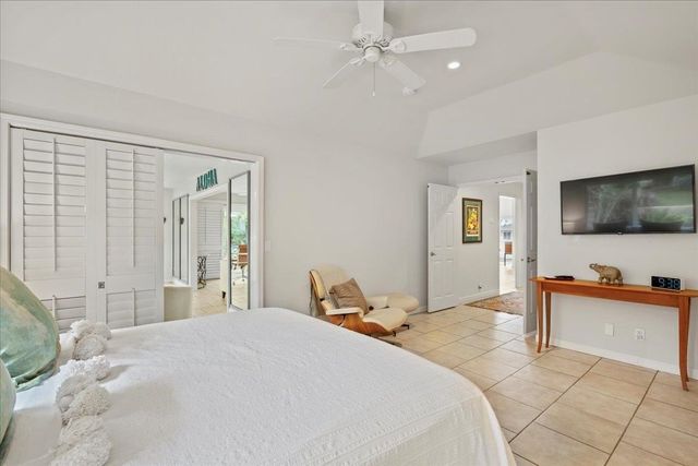 555 Halalai St, Kihei, HI 96753