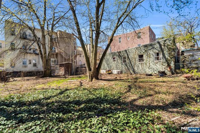 414 Monastery Place, Union City, NJ 07087