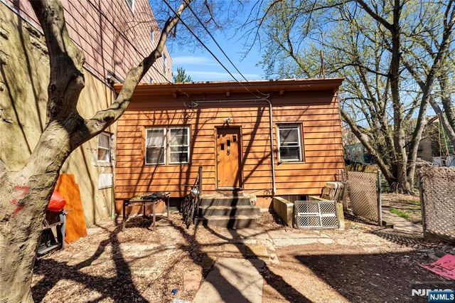 414 Monastery Place, Union City, NJ 07087