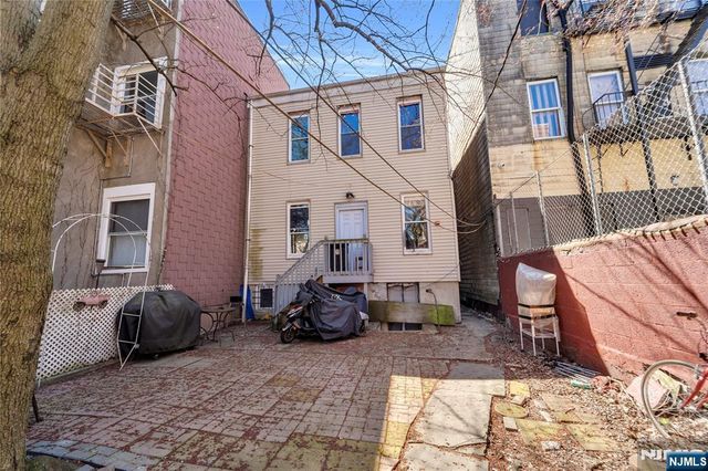 414 Monastery Place, Union City, NJ 07087