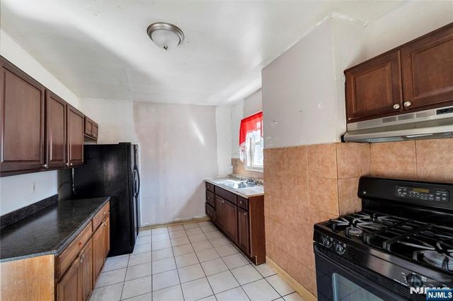 414 Monastery Place, Union City, NJ 07087