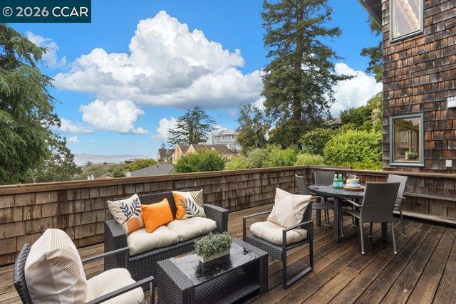 840 Hilldale Ave., Berkeley, CA 94708