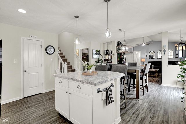 2061 Beacon Court, Columbus, IN 47201