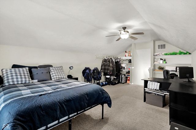 2061 Beacon Court, Columbus, IN 47201