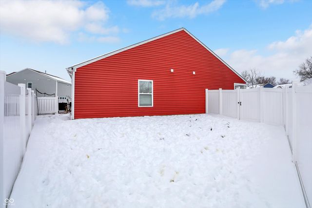 2061 Beacon Court, Columbus, IN 47201