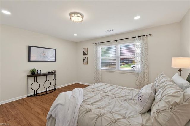 609 Abbey DR, Virginia Beach, VA 23455