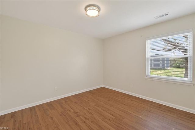 609 Abbey DR, Virginia Beach, VA 23455