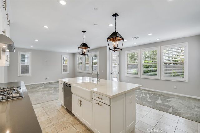 21 Marcar, Ladera Ranch, CA 92694