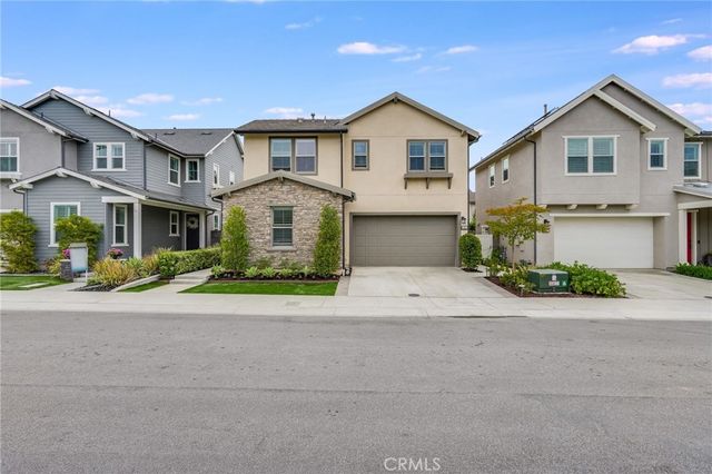 21 Marcar, Ladera Ranch, CA 92694